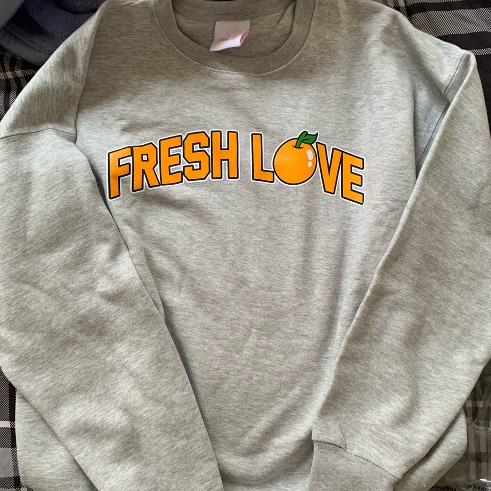 FreshLove Crewneck!
